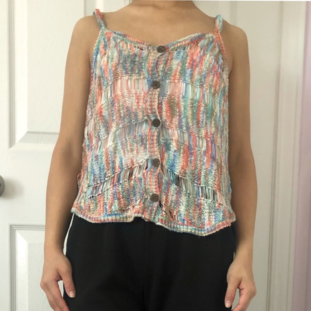 3 for $28🌼 Multicolour Knit Buttondown camisole
